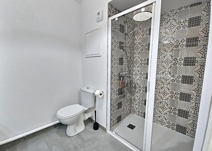 Lumineux, Neuf T2, Balcon, Vue Imprenable, Parking *