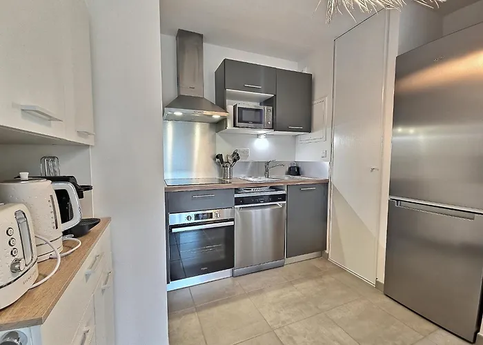 Lumineux, Neuf T2, Balcon, Parking, Vue Imprenable